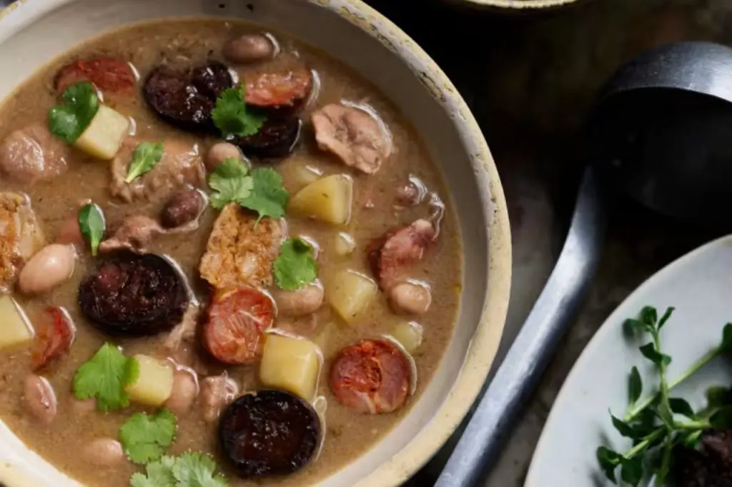 Sopa de Pedra