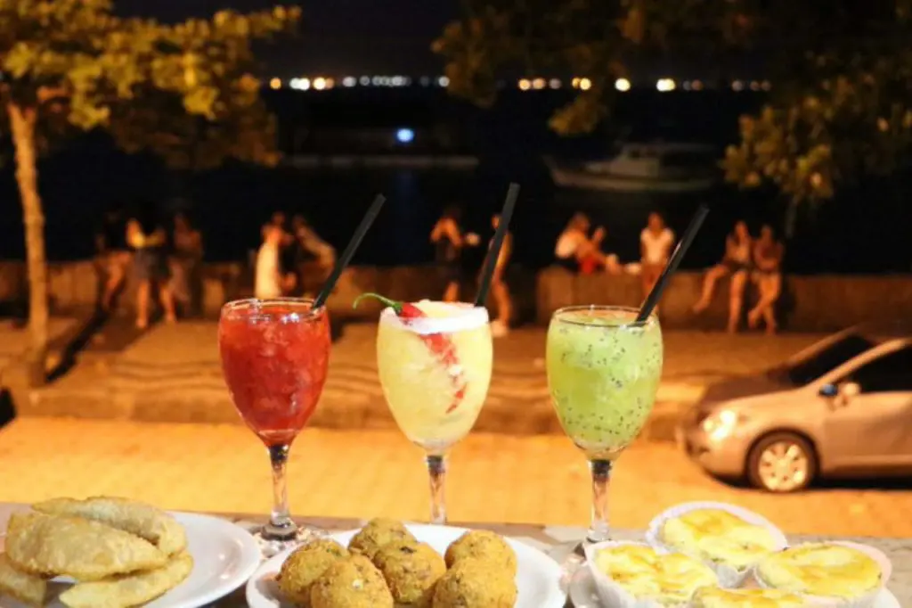 Bar Urca, Urcao